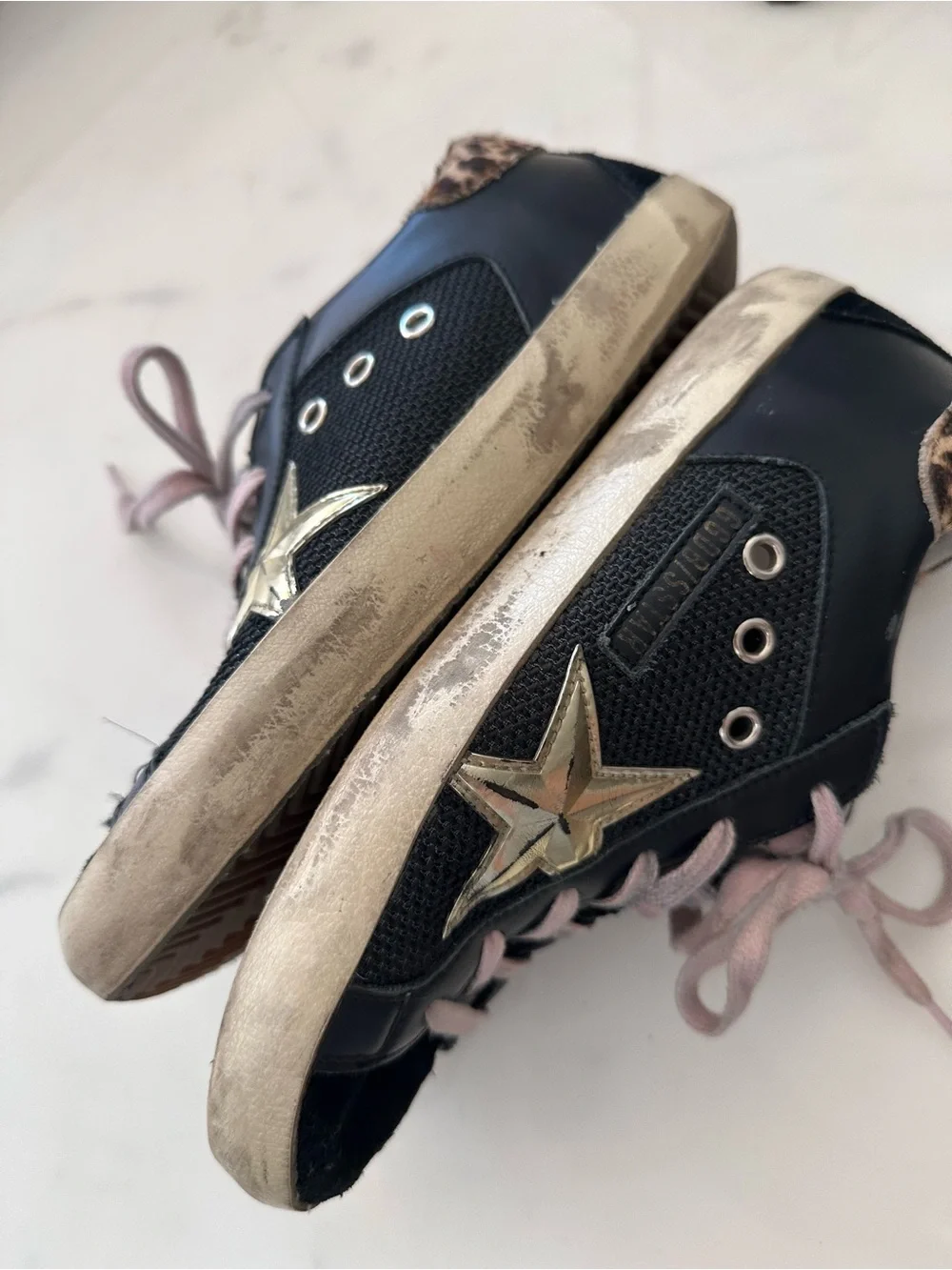 Golden Goose Superstar black leather and mesh upper golf star leopard back size